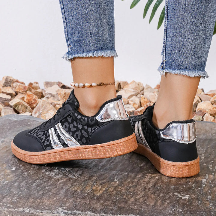 Rogue Women's Sneakers | Suede Leather Hybrid