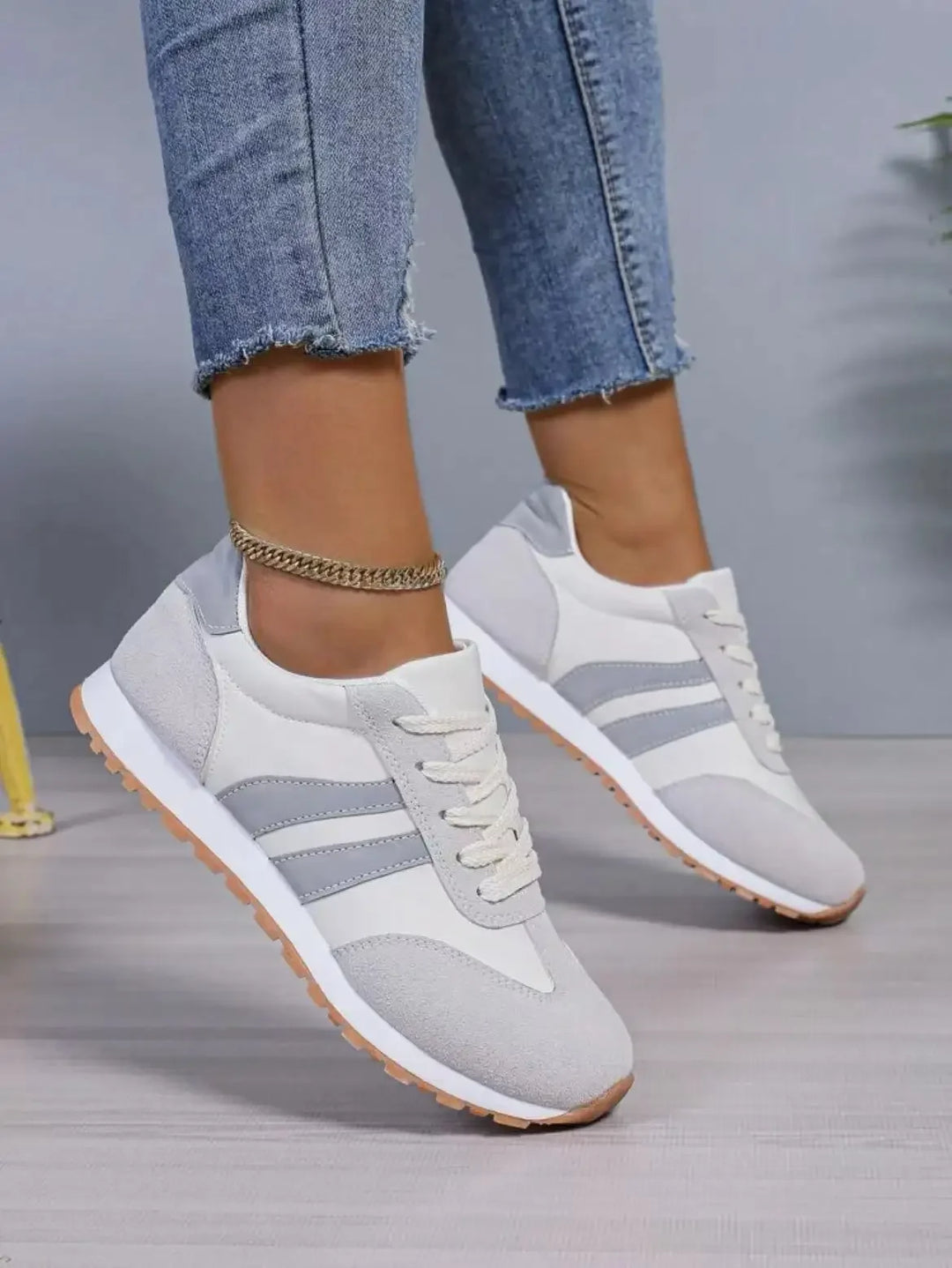 Rogue Women's Sneakers | Suede Leather Hybrid