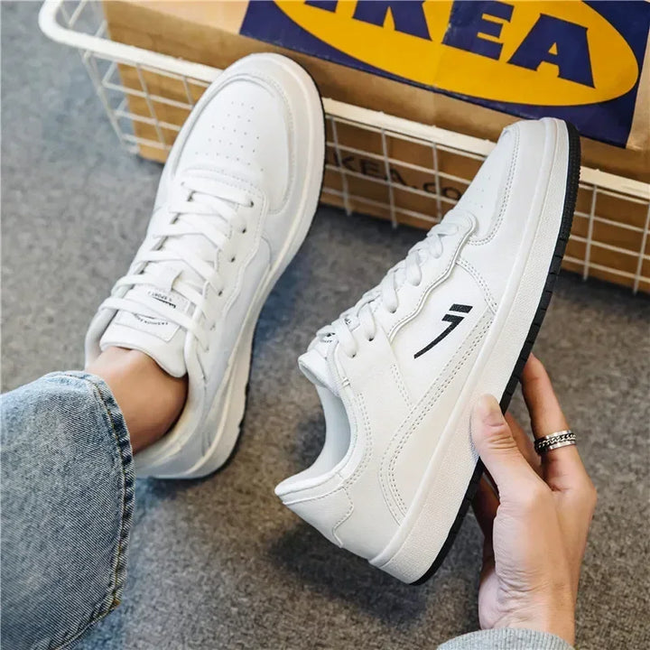 Breeze Women's Skate Sneakers | Leather Comfort