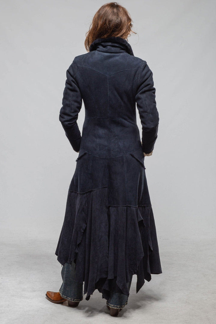 Cori Long Shearling In Navy Blue