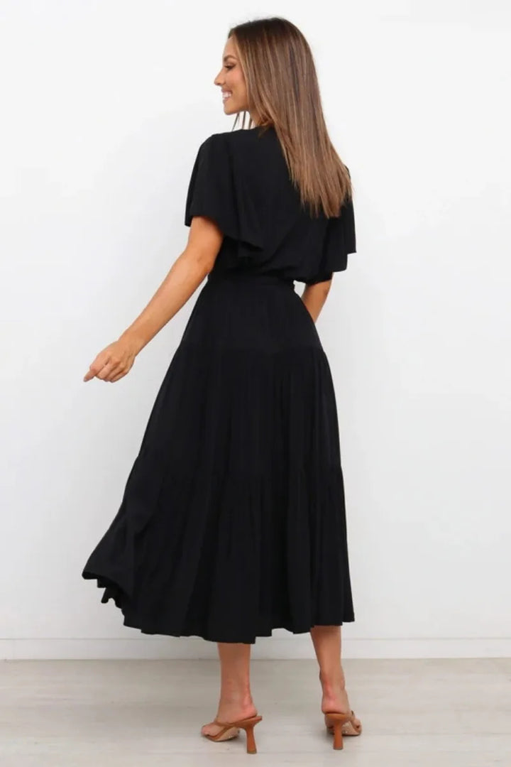Lia Women's Maxi Dress | Elegant Long Sleeve with Cinched Waist